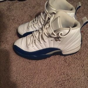 Retro 12